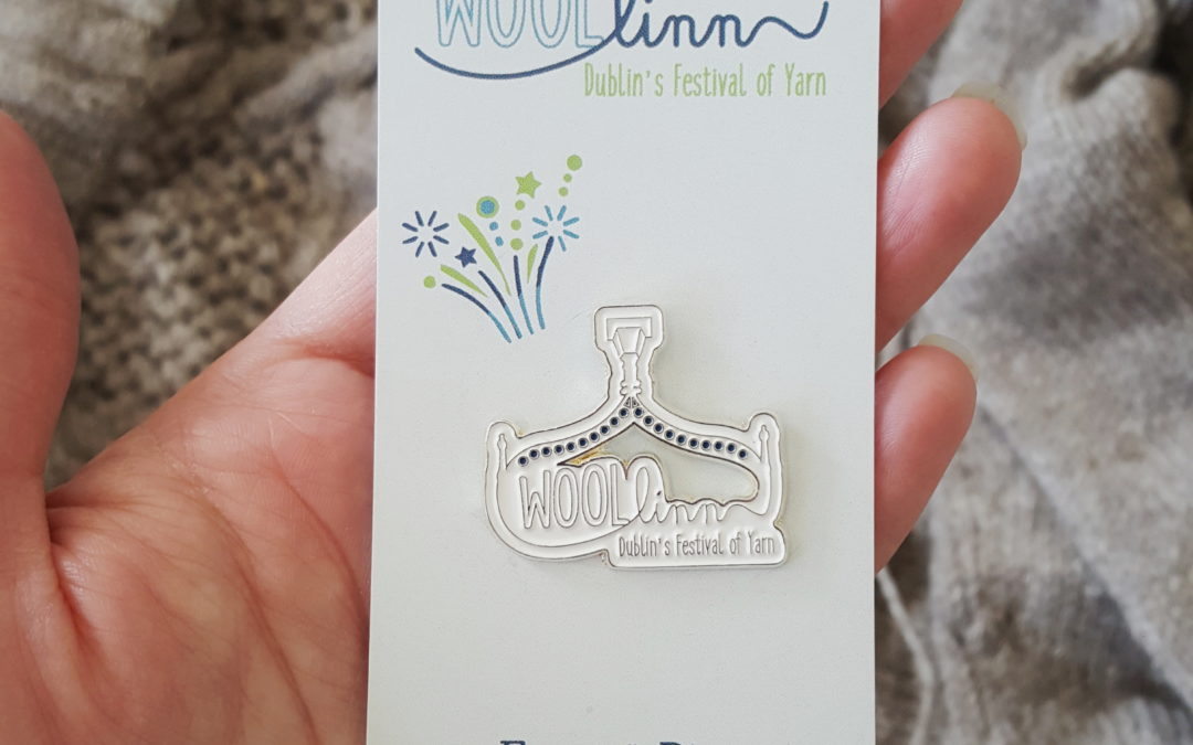 Pins, Totes and all things Woollinn
